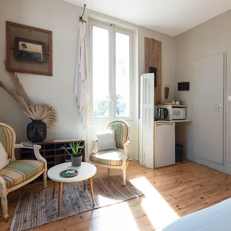 Demeure Urbaine Apartment Romans-sur-Isere Exterior photo
